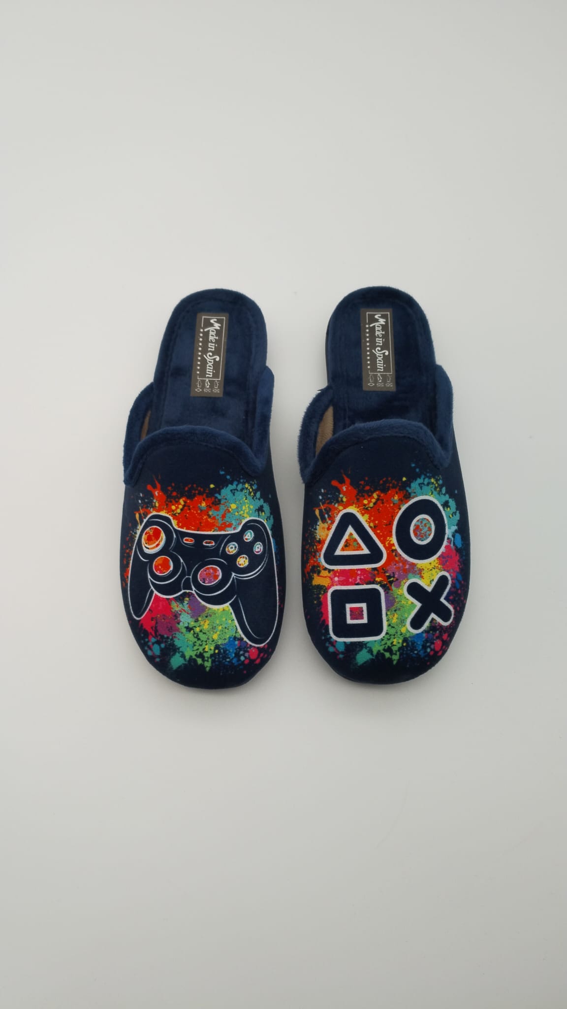 7dee0486-1575-4944-8c6d-94b388440e91