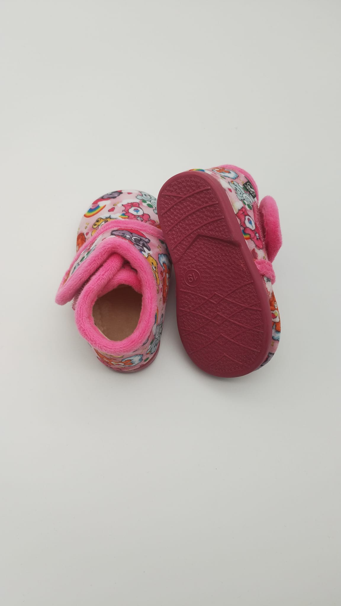 8b444453-1a5e-422c-9bae-a21b4373e03a