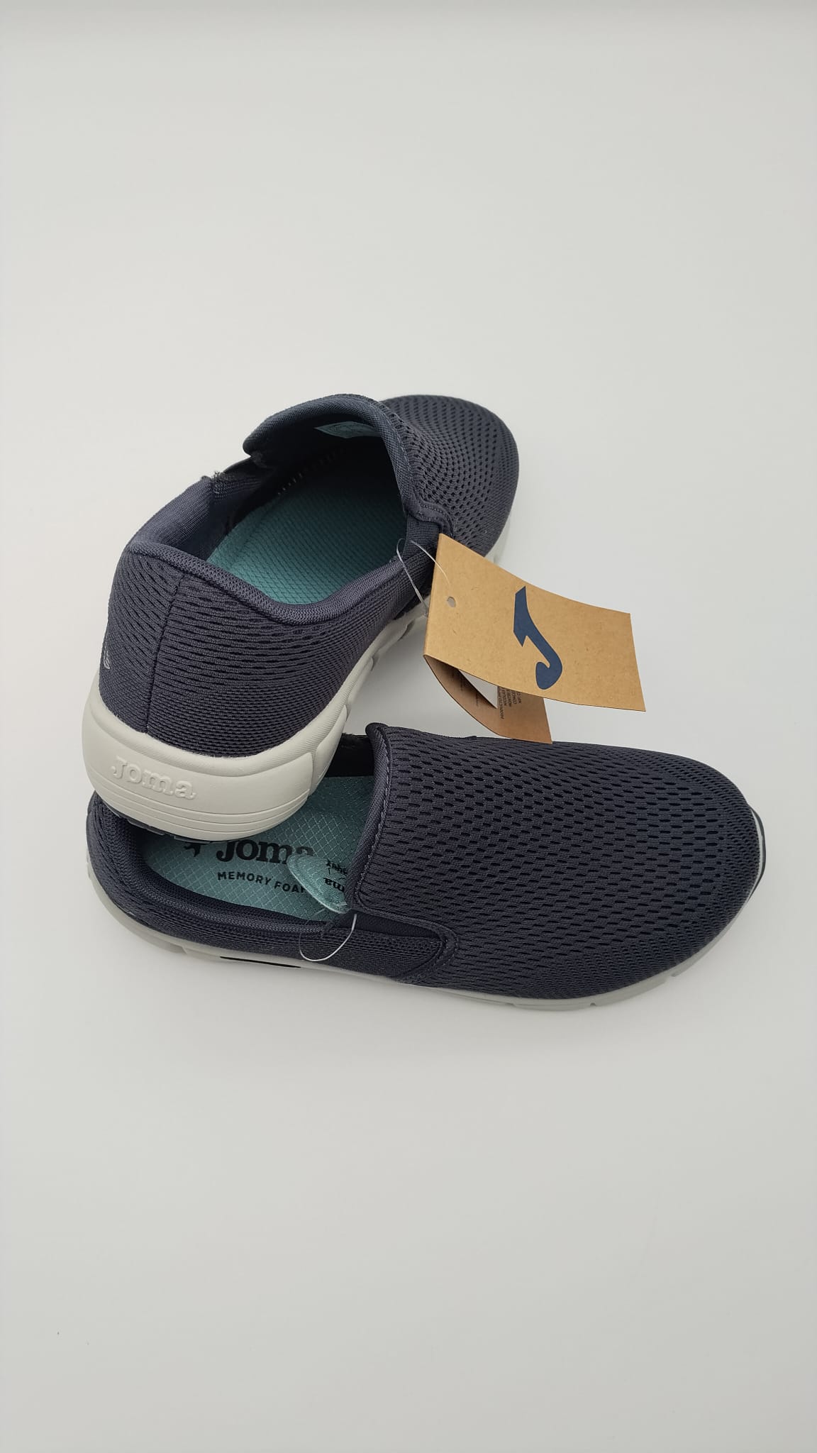 ad1ae0e7-e861-4319-a8c4-4e2c6d9aad52