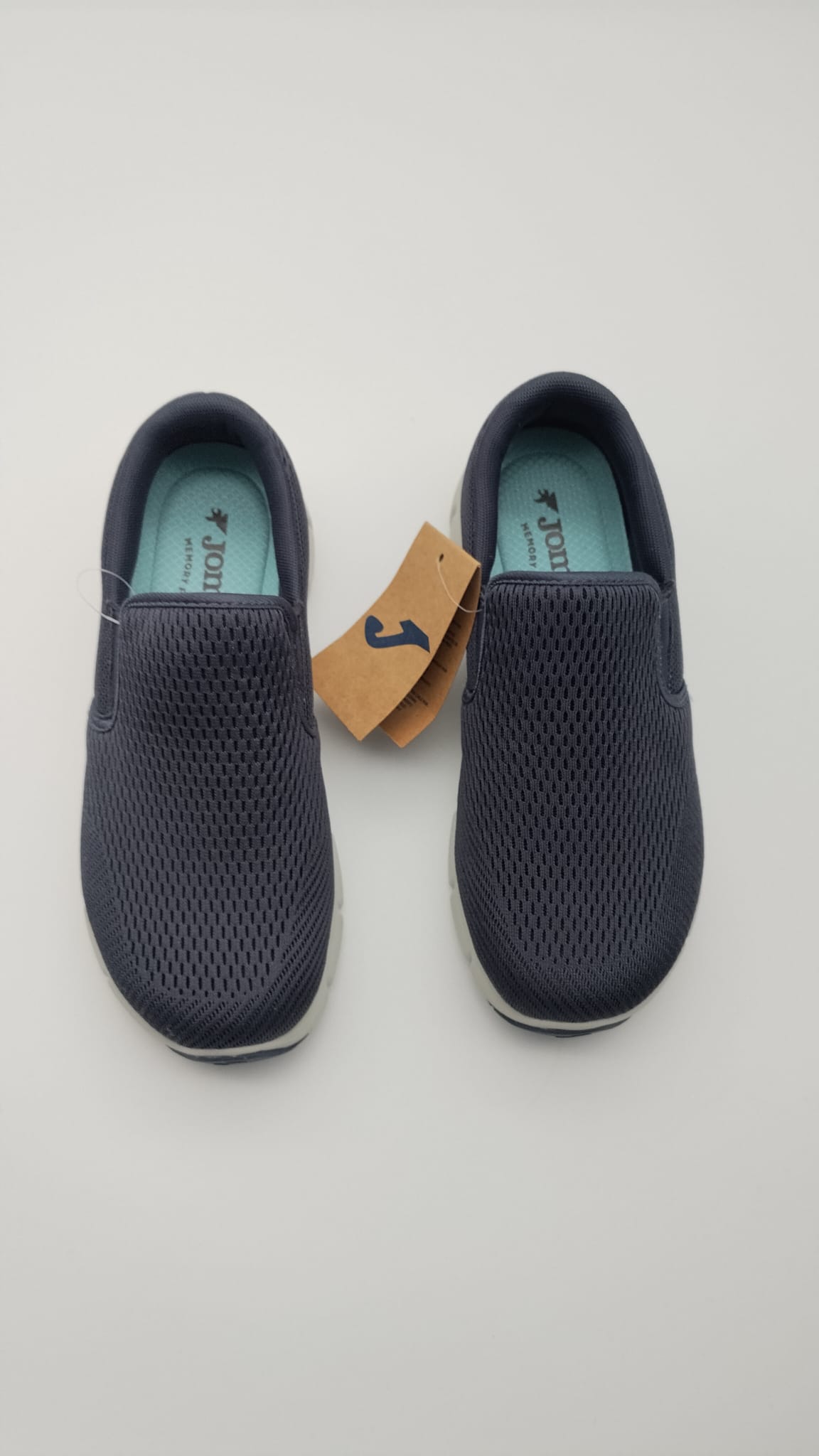 e2ffb819-7390-4eb1-a9d7-dc6ba633cb0a