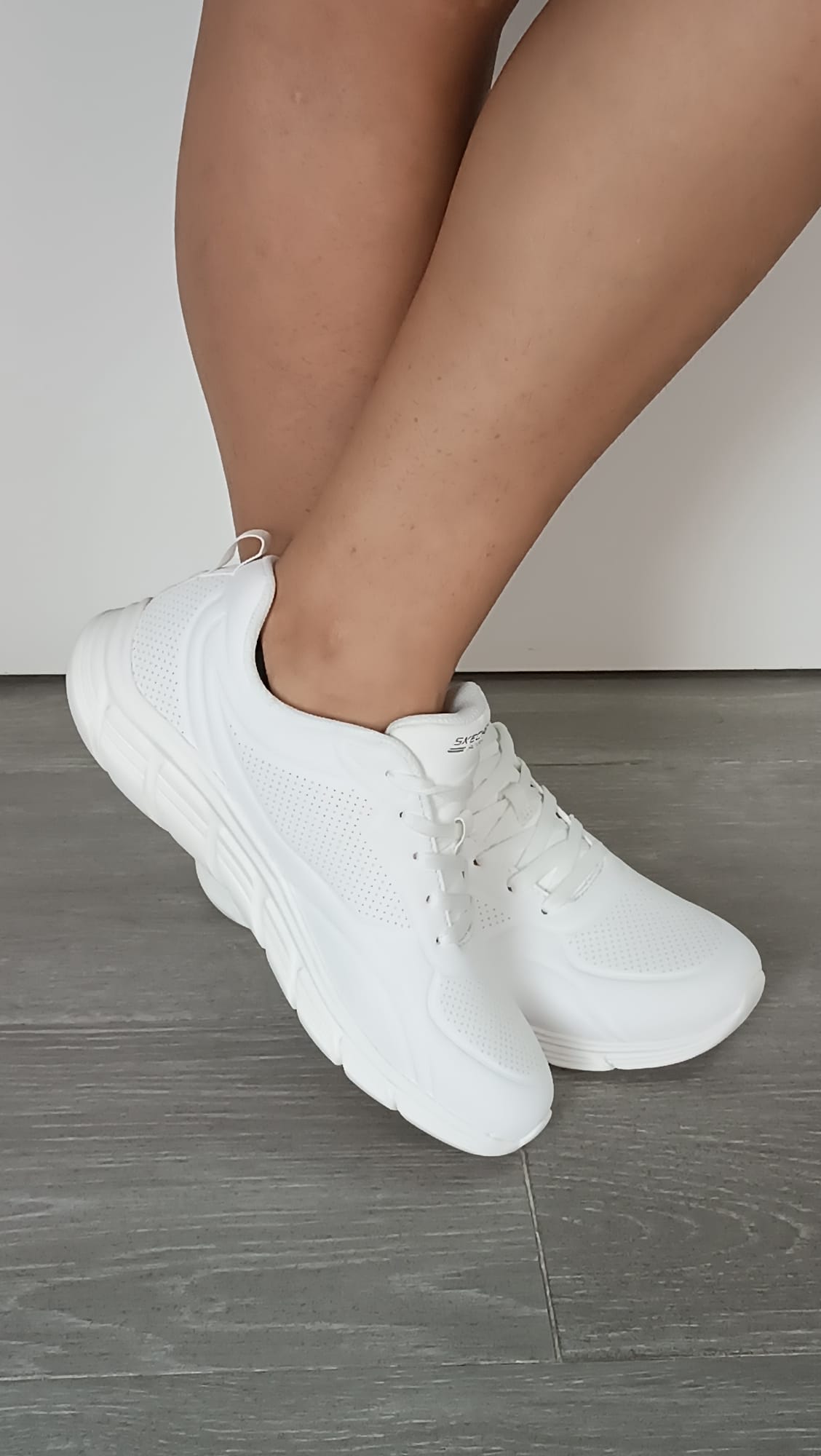 ec43abf4-b168-40b2-8f7d-c70a5869c5a3