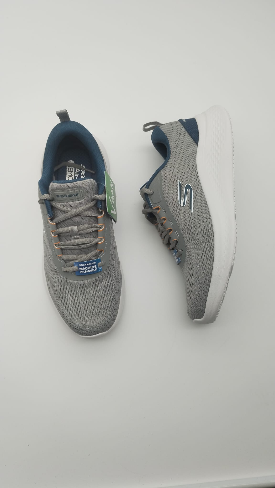 a3fdd100-ee81-4f44-993a-f59e2e7b047a