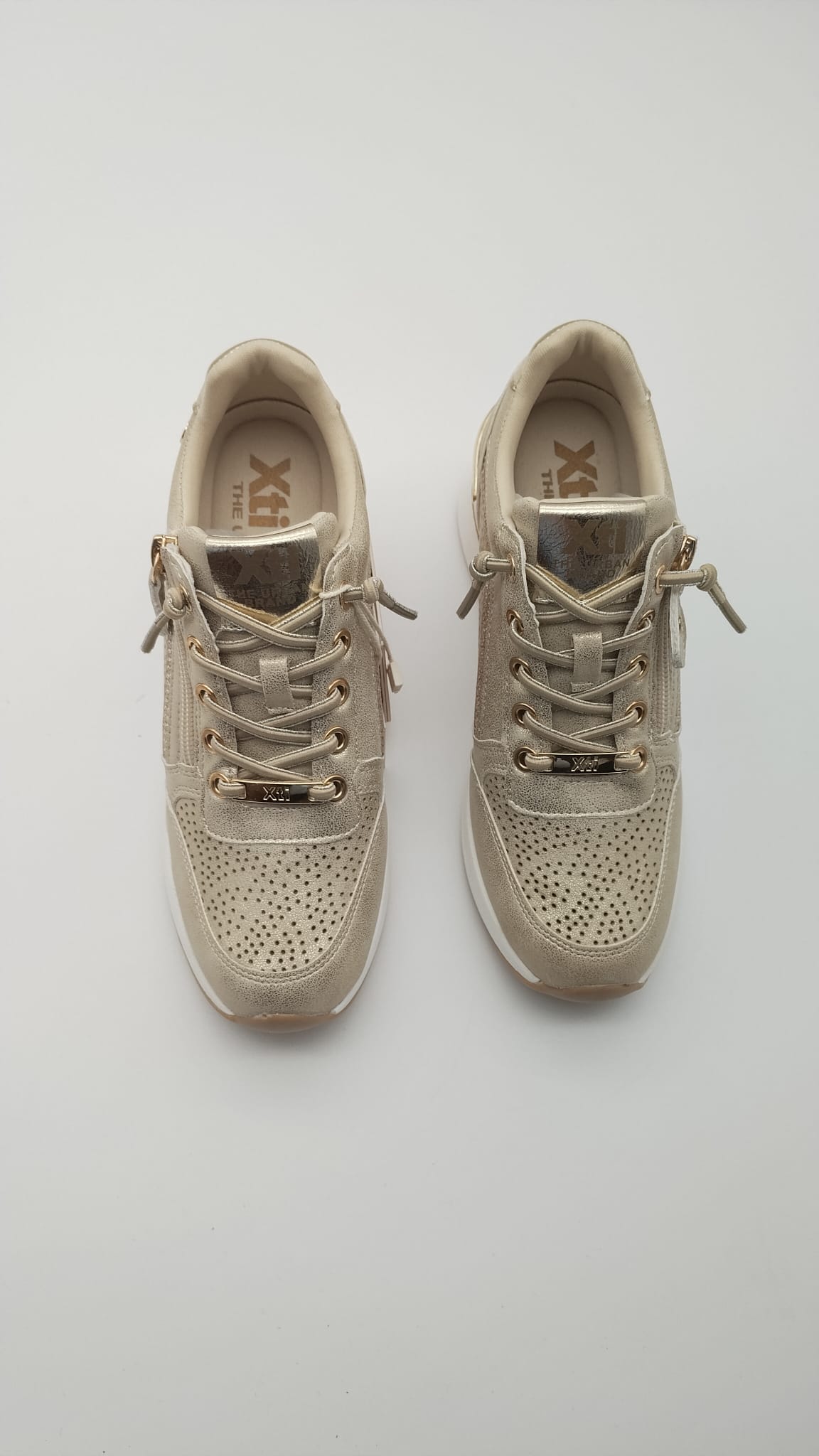 dec988ea-dc4b-41b7-a542-0efdc8970c73