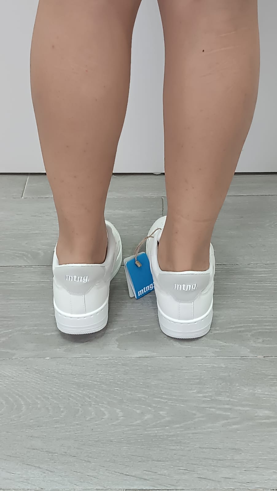 a1d1f8a4-2a34-4eeb-99c7-489e2f9e68ee