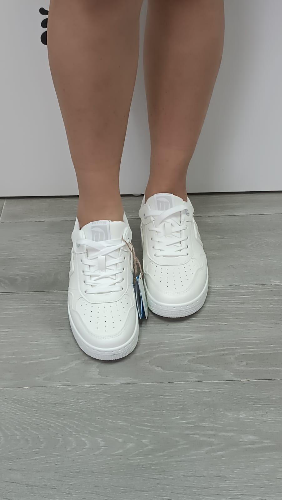 aeadf3f6-77e6-47a2-99d5-339495f788bc